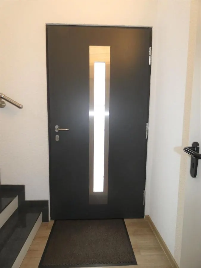 Hotel Yel 루드빅스하펜 암 라인 0*,